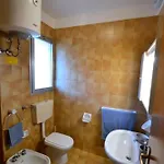 Sweet Hideaway Near Apartman