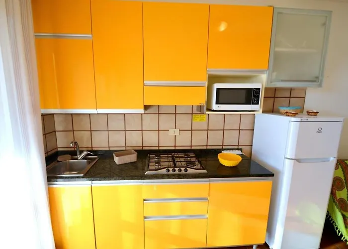 Sweet Hideaway Near *